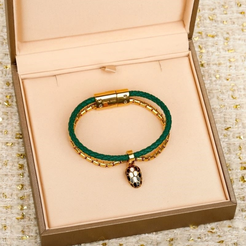 FashionForward Boucheron Bracelets 208892