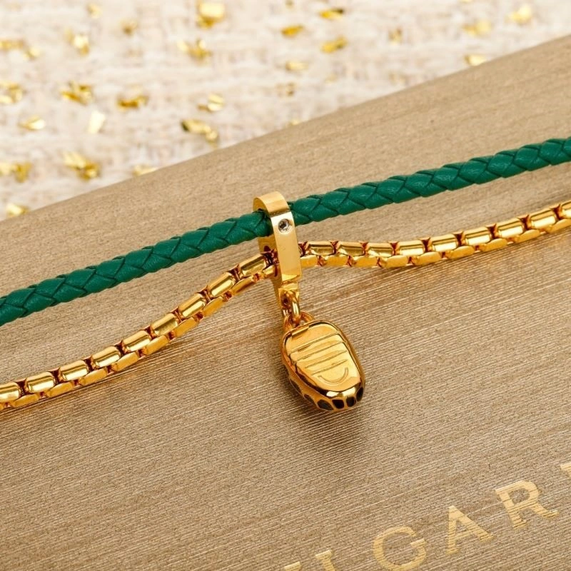FashionForward Boucheron Bracelets 208892