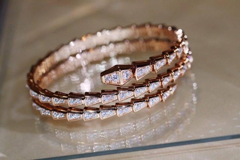 Sleek Boucheron Bracelets 208864