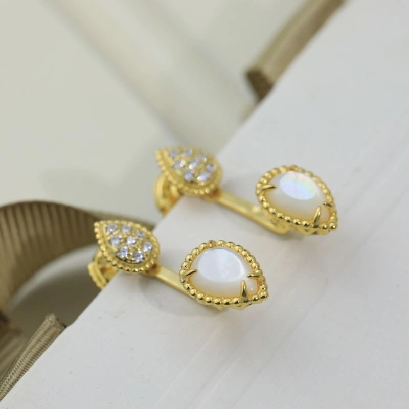 Boucheron Earrings ModernLook 214358