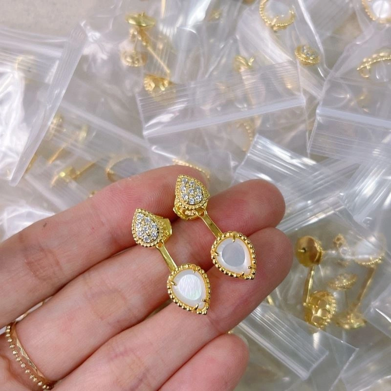 Boucheron Earrings ModernLook 214358