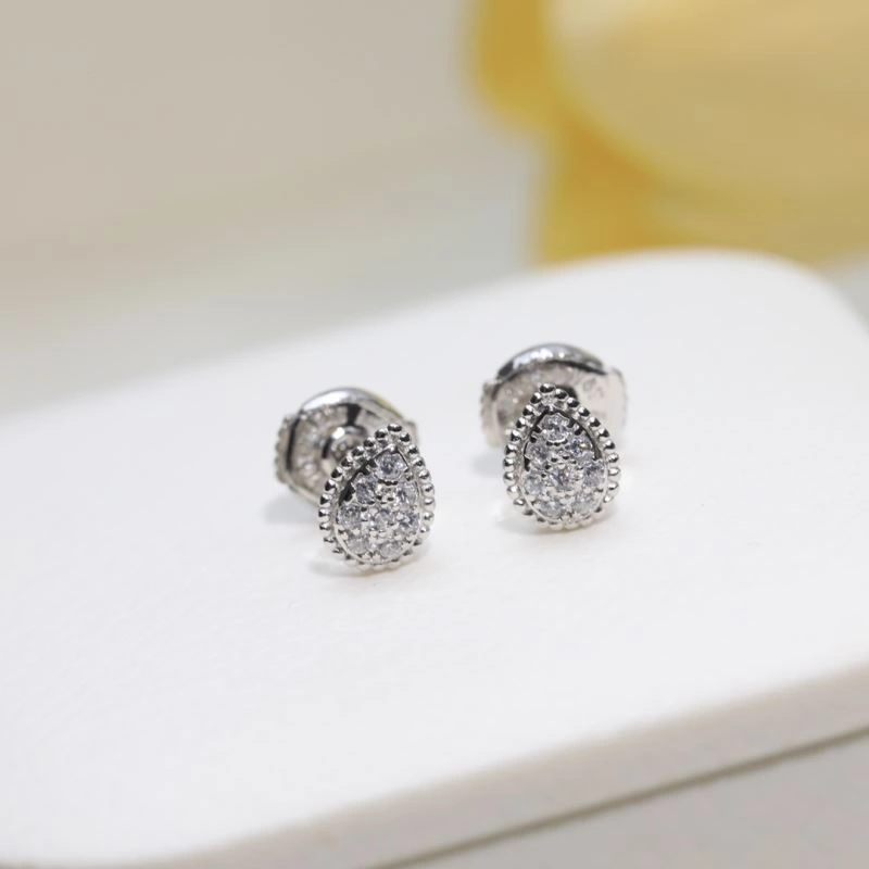 Soft Boucheron Earrings 214353