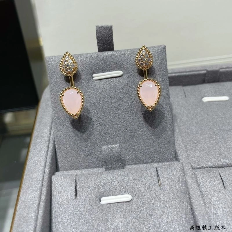 Boucheron Earrings Breathable 212418