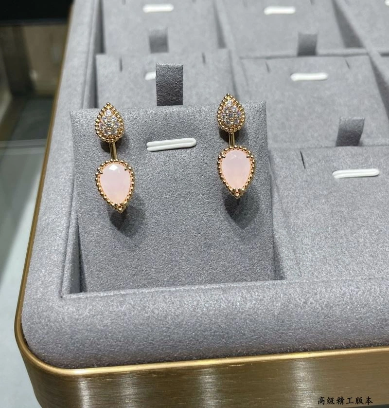 Boucheron Earrings Breathable 212418