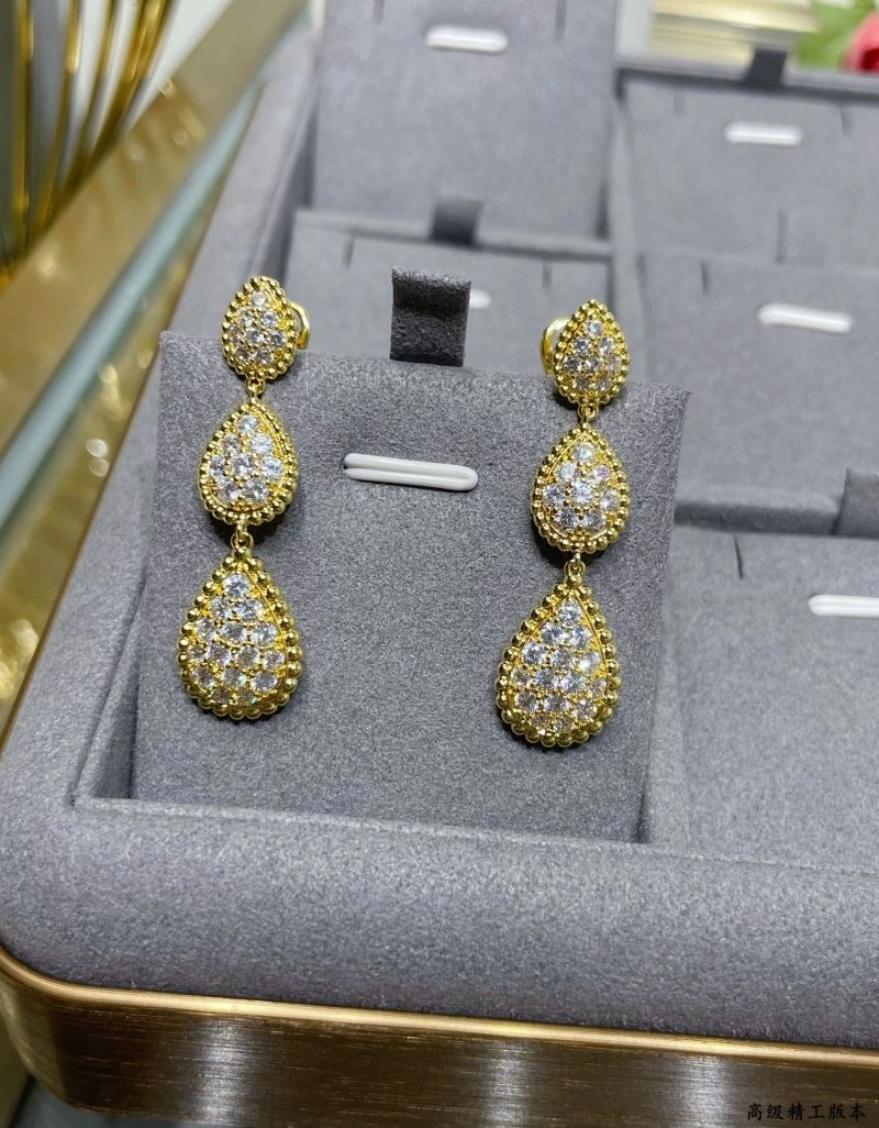 Boucheron Earrings OdorResistant 212401