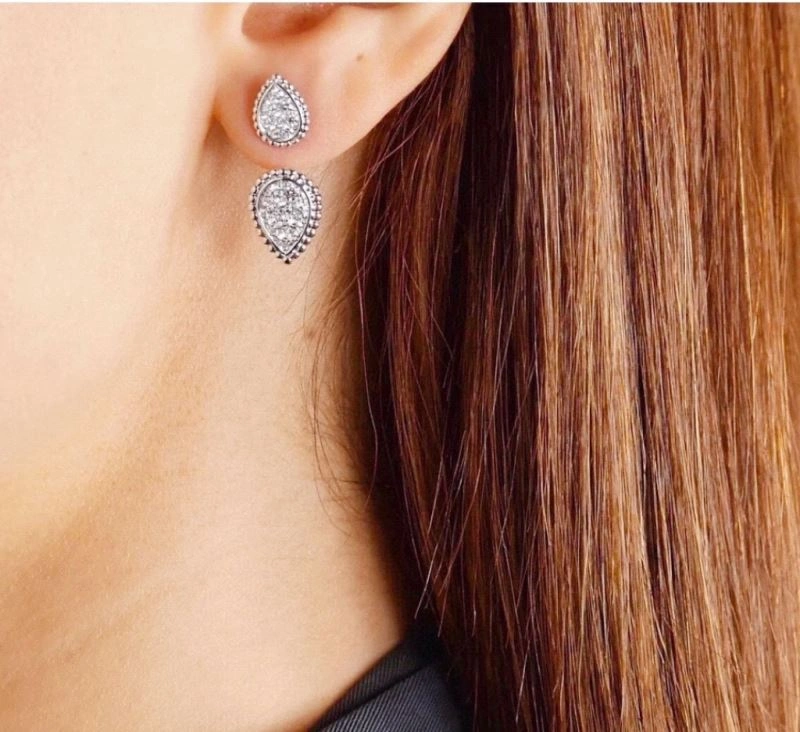 Cozy Boucheron Earrings 212407