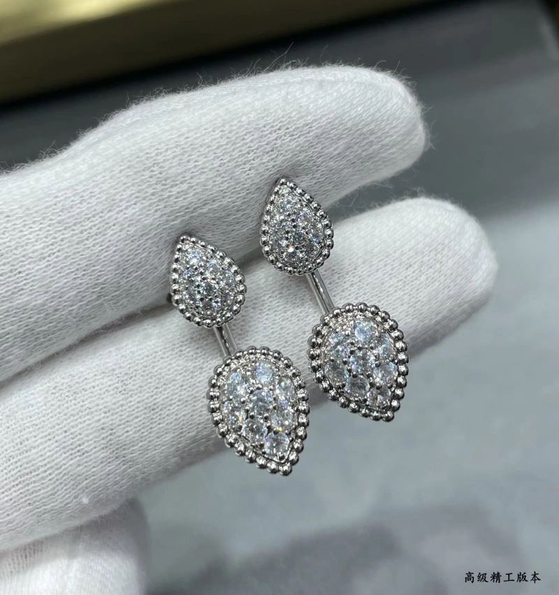 Cozy Boucheron Earrings 212407