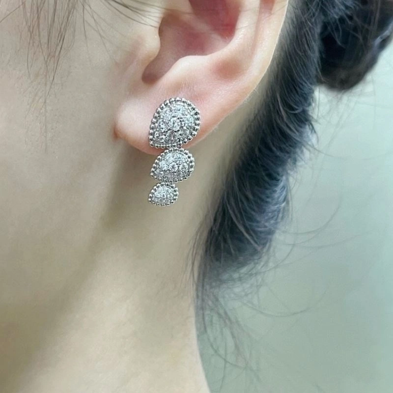 Lightweight Boucheron Earrings 212410