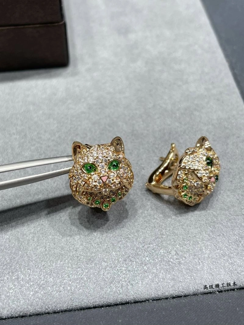 Vibrant Boucheron Earrings 212396