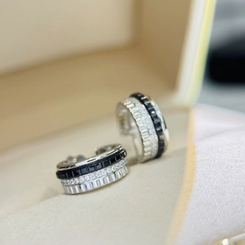 Stylish Boucheron Earrings 211448