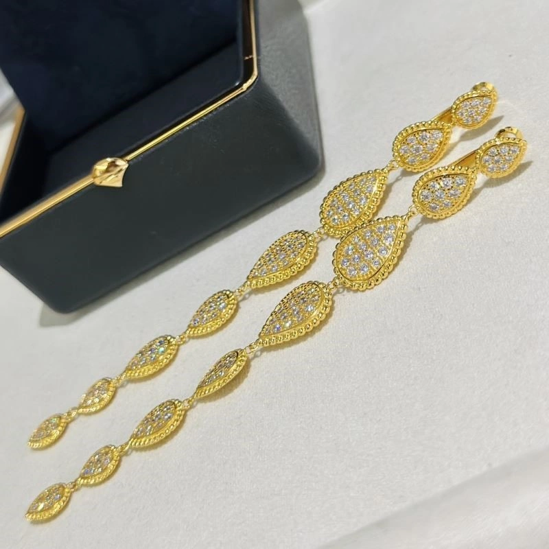 MoistureWicking Boucheron Earrings 210125