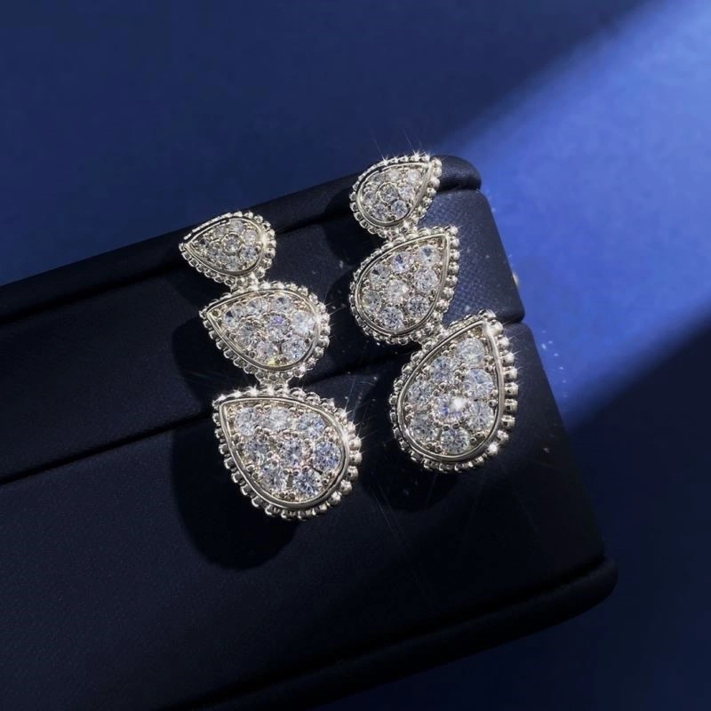 Boucheron Earrings Original 210138