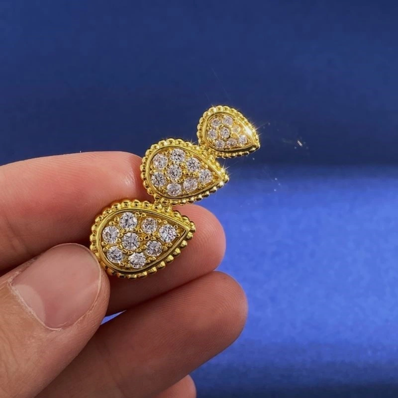 Boucheron Earrings Original 210138