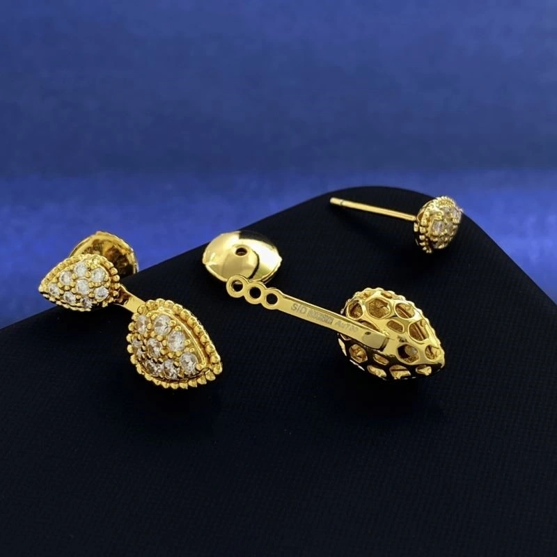 Boucheron Earrings WrinkleFree 210127