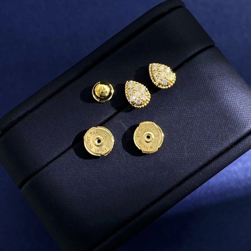 Boucheron Earrings WrinkleFree 210127