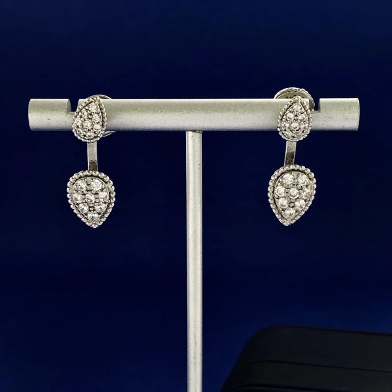 Boucheron Earrings WrinkleFree 210127