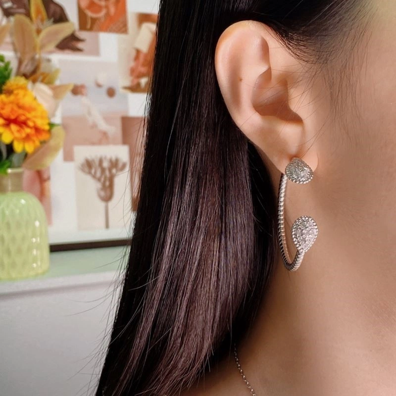 Boucheron Earrings MoistureWicking 210122