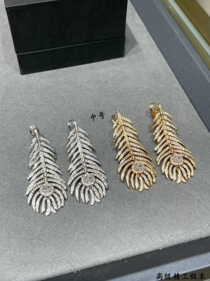 Boucheron Earrings MultiPurpose 210147