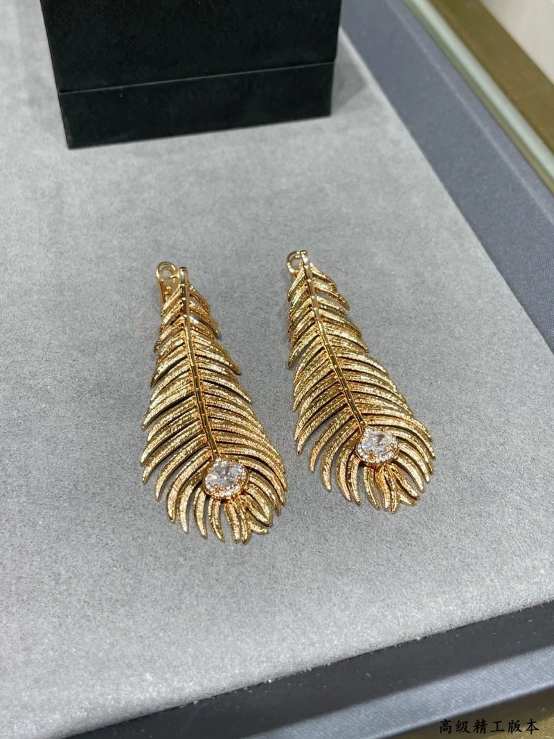 Reliable Boucheron Earrings 210120