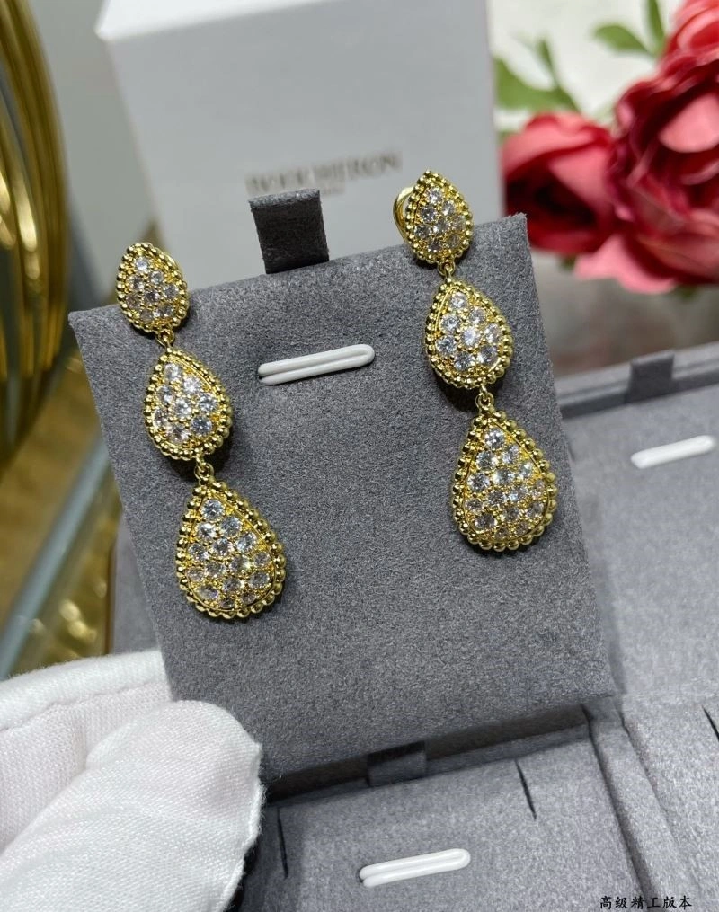 Bold Boucheron Earrings 210117