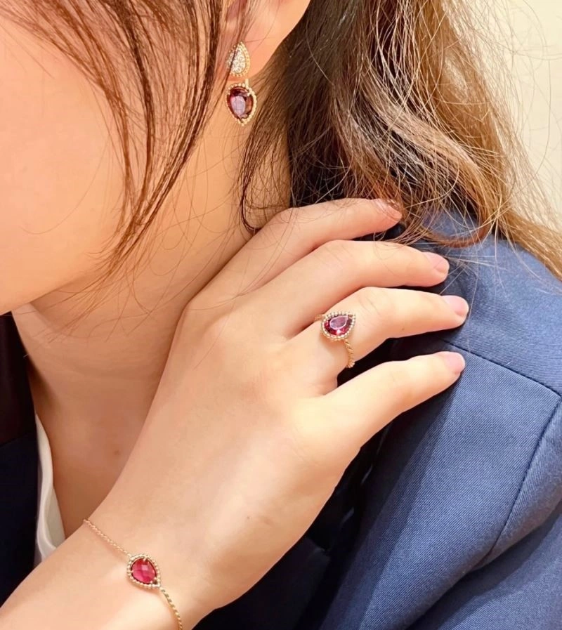WeatherProof Boucheron Earrings 210113