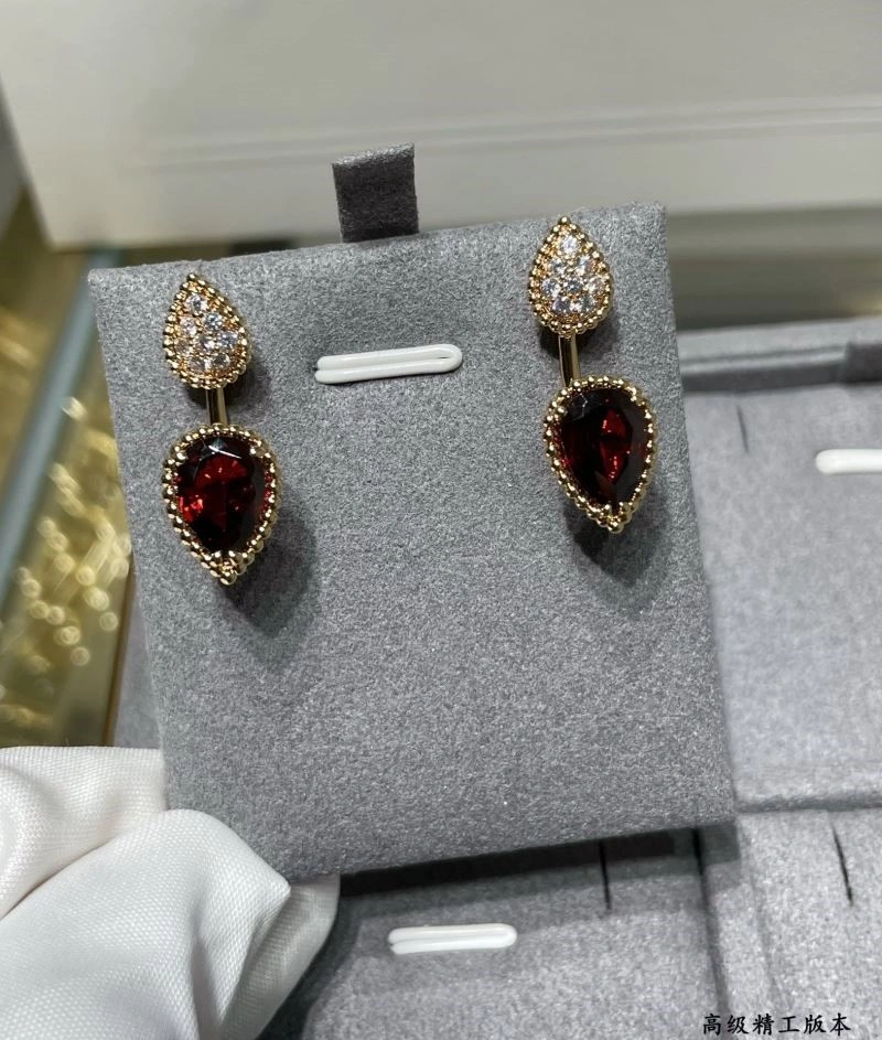 WeatherProof Boucheron Earrings 210113