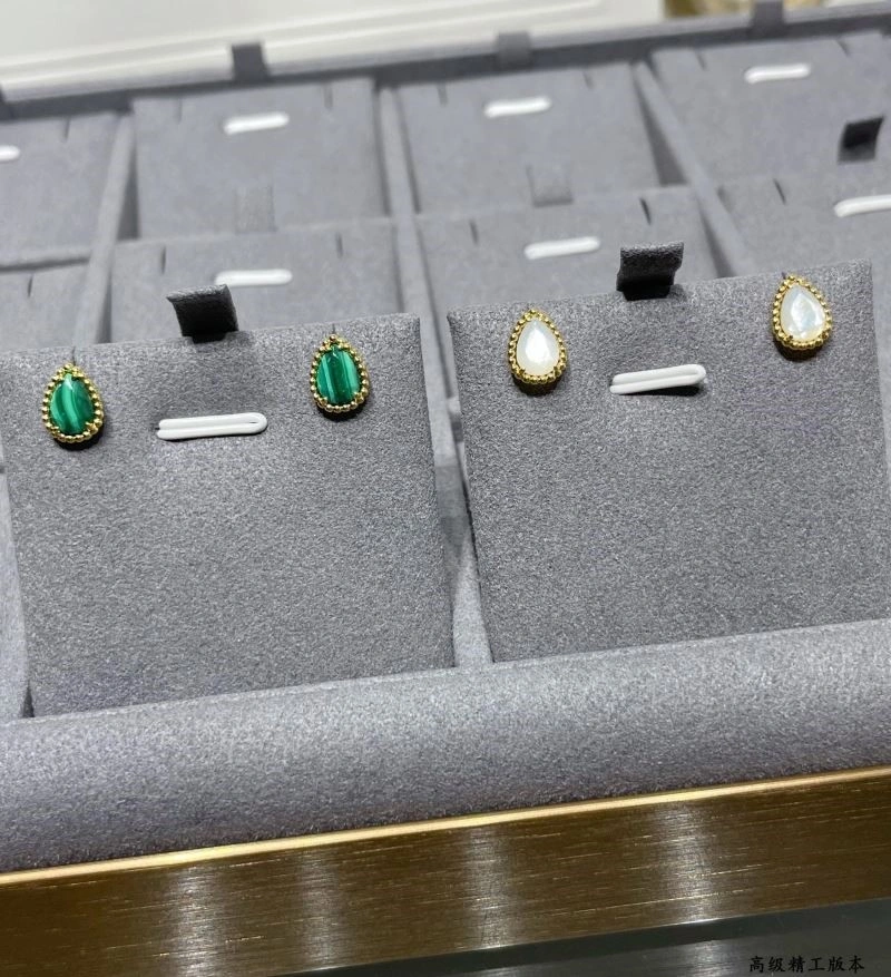 QuickDry Boucheron Earrings 210114