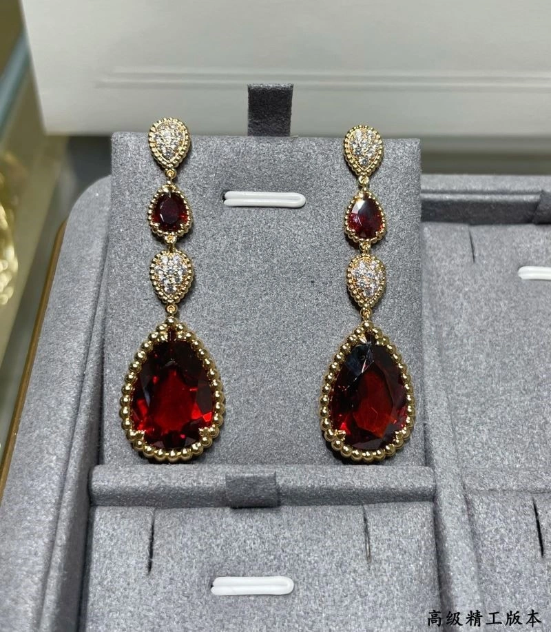 Attractive Boucheron Earrings 210093