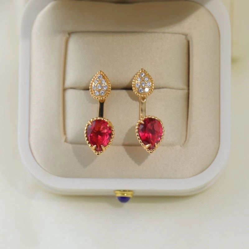 Flexible Boucheron Earrings 209451