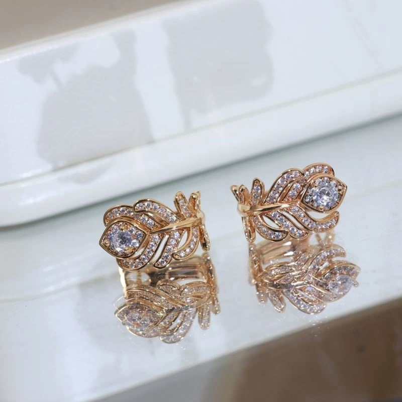 Cozy Boucheron Earrings 208858