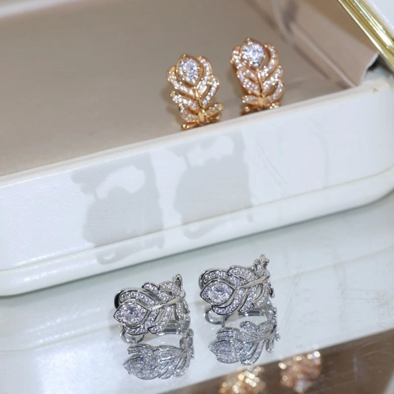 Cozy Boucheron Earrings 208858