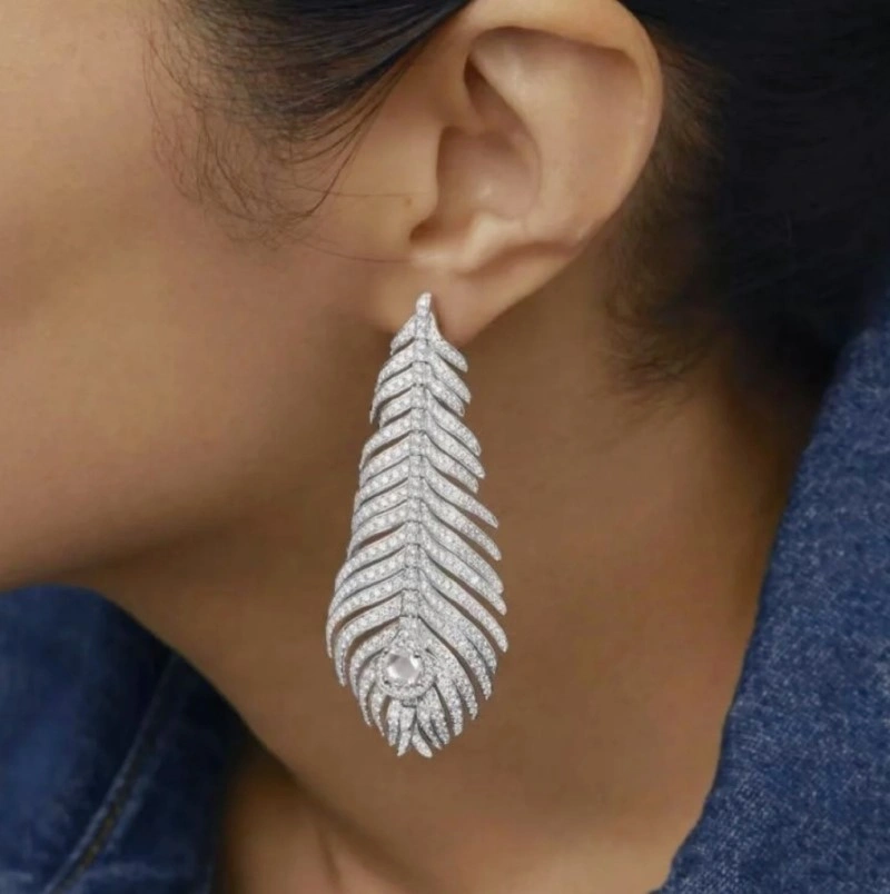 Minimalist Boucheron Earrings 208178