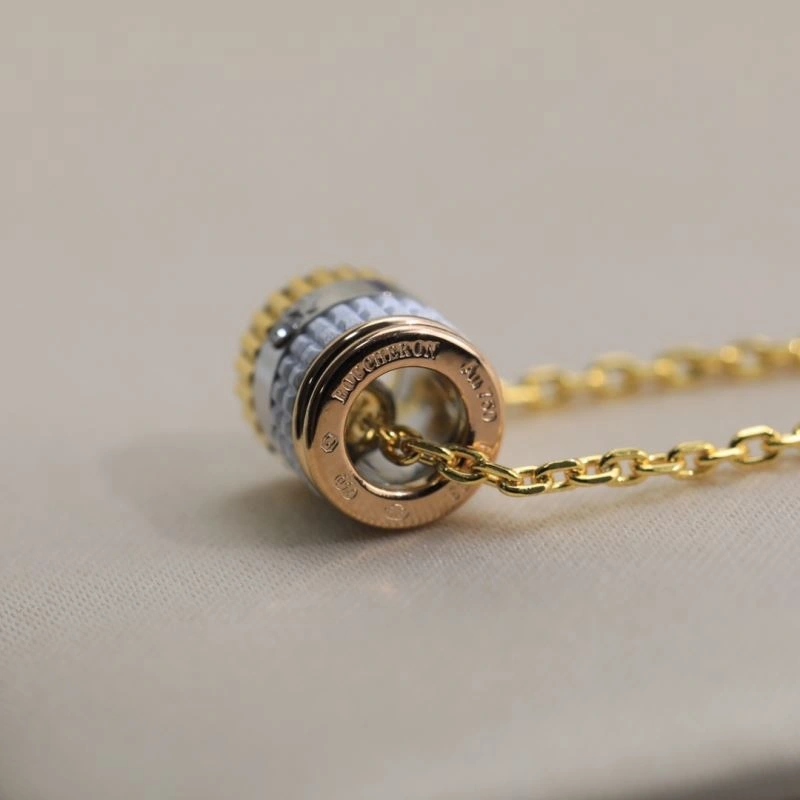 Boucheron Necklaces Packable 214012