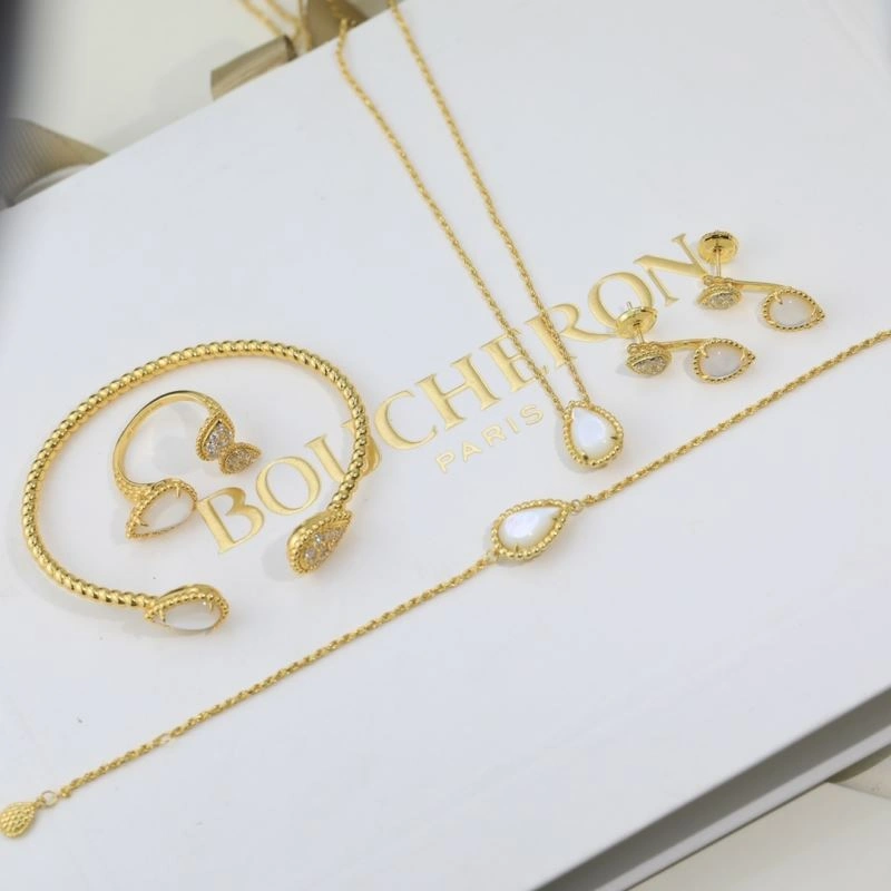 Boucheron Necklaces TechFriendly 214342