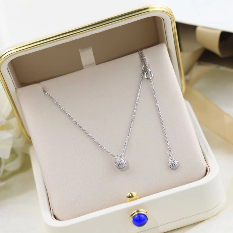 Cozy Boucheron Necklaces 214354