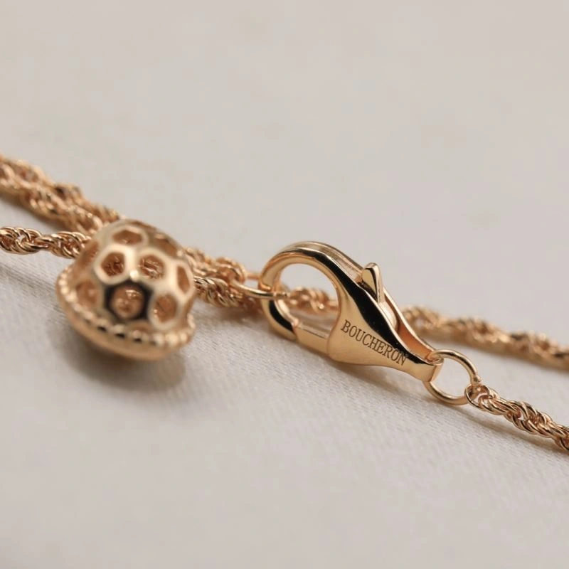 Cozy Boucheron Necklaces 214354