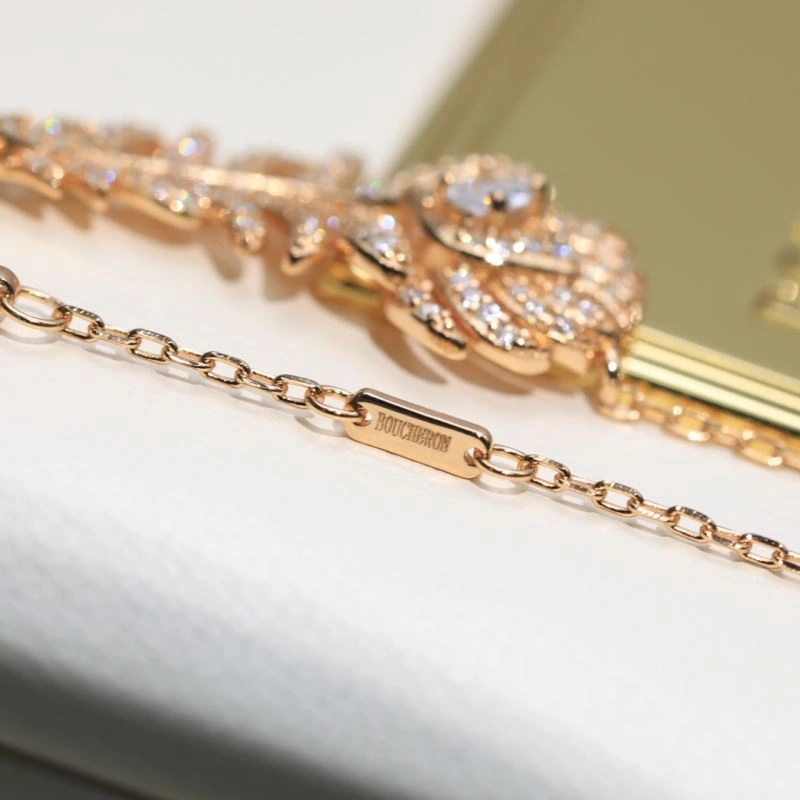 Boucheron Necklaces Premium 214336