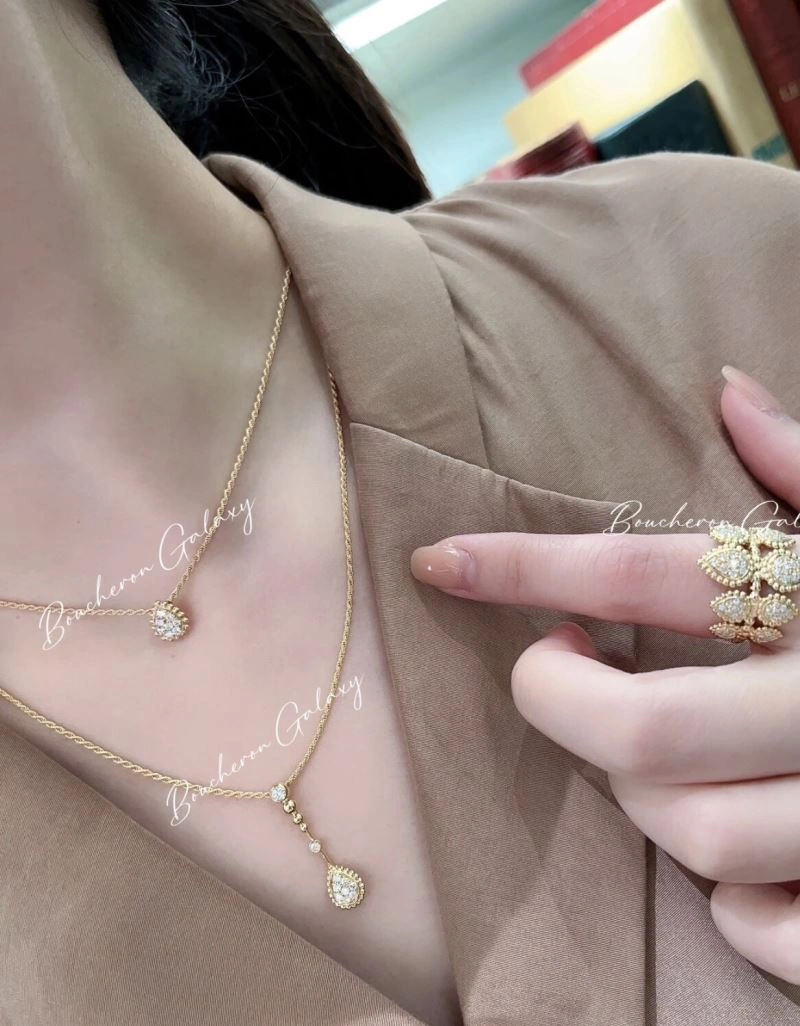Cozy Boucheron Necklaces 214334