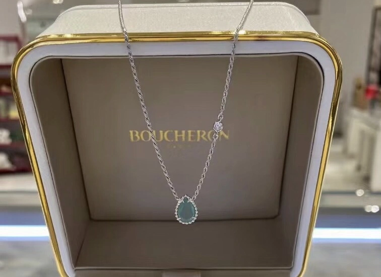 Boucheron Necklaces Vibrant 214341