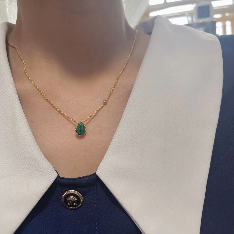 Boucheron Necklaces ZeroBulk 214333