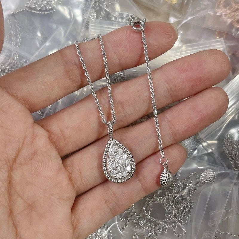 Packable Boucheron Necklaces 214339