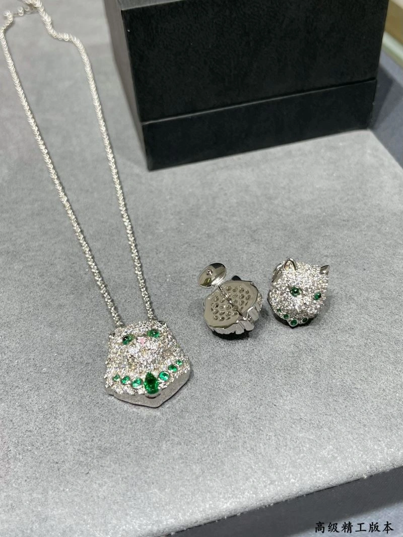 Chic Boucheron Necklaces 212657