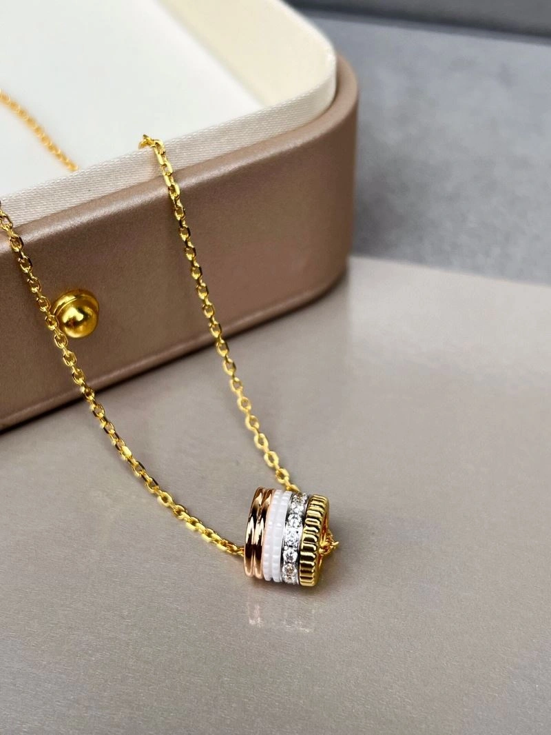 Comfortable Boucheron Necklaces 212395