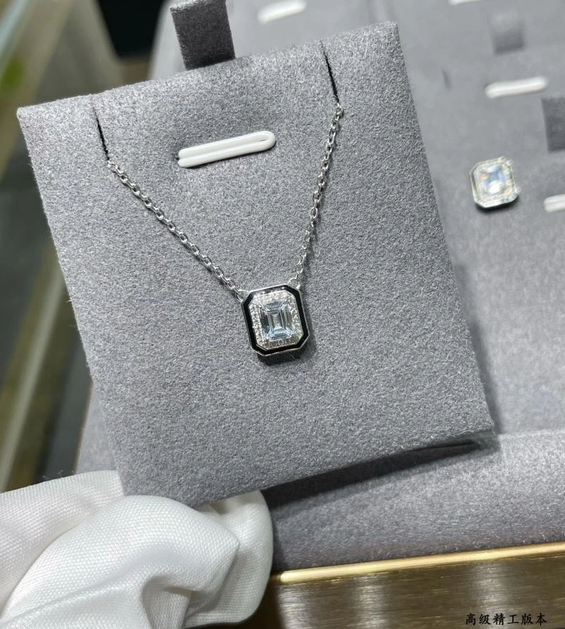 Boucheron Necklaces HighQuality 212391