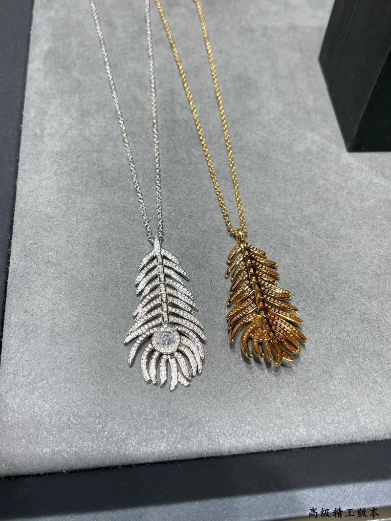 Boucheron Necklaces Colorful 212386