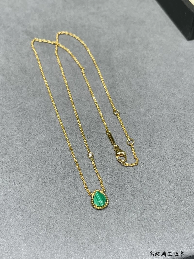 Boucheron Necklaces Unique 212377