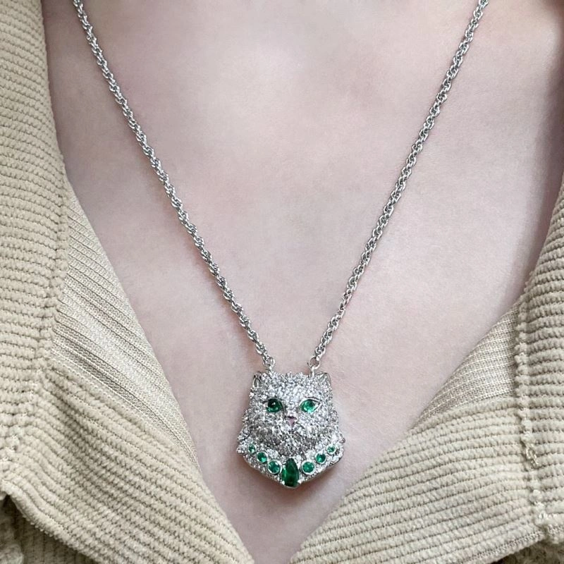 Boucheron Necklaces Upgraded 212375