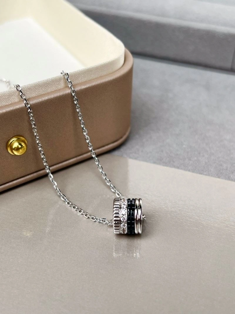 Timeless Boucheron Necklaces 212382