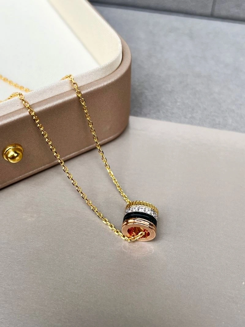 Boucheron Necklaces Modern 212380