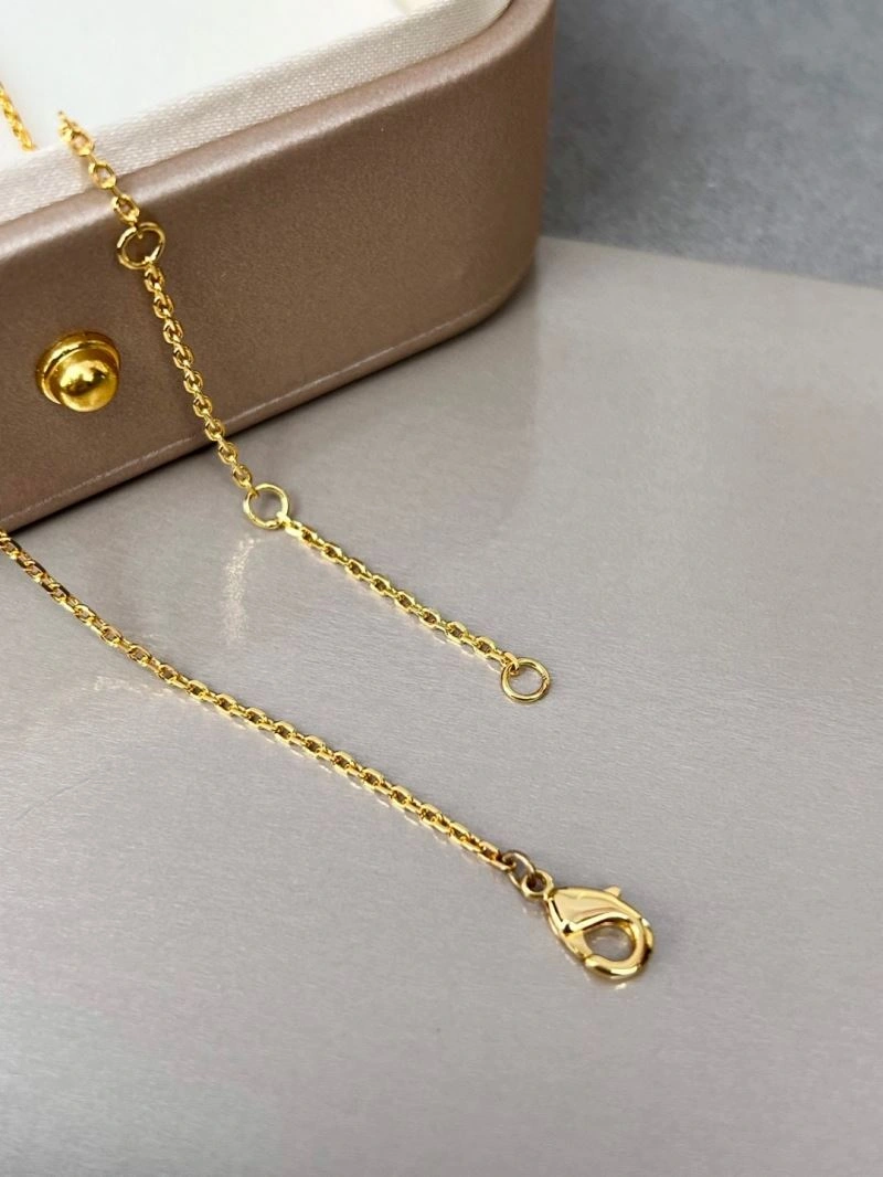 Boucheron Necklaces Modern 212380